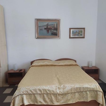 Ferienwohnung La Casa Di Periferia Bari Exterior foto