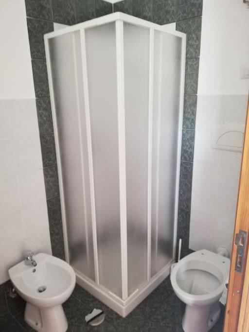 Ferienwohnung La Casa Di Periferia Bari Exterior foto