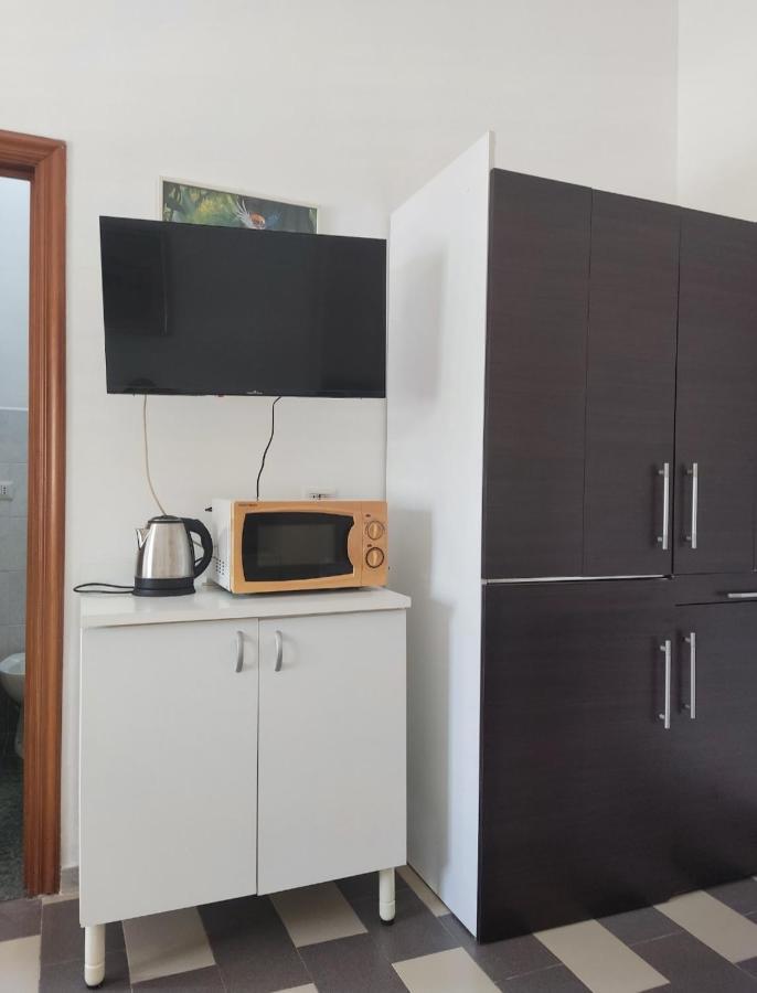 Ferienwohnung La Casa Di Periferia Bari Exterior foto